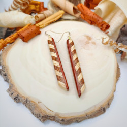 Boucles d'oreilles longues en Padouk, Frêne et Sapelli