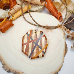 Pendentif assemblage d'essences de bois exotiques