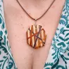 Pendentif assemblage d'essences de bois exotiques