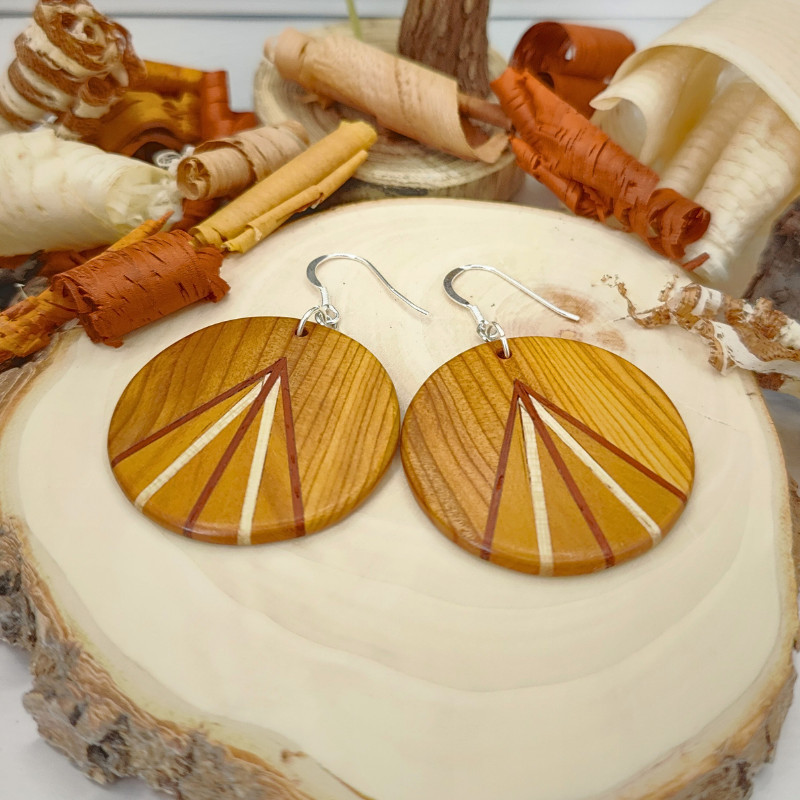 Boucles rondes en If, Pequia amarello, Frêne et Padouk