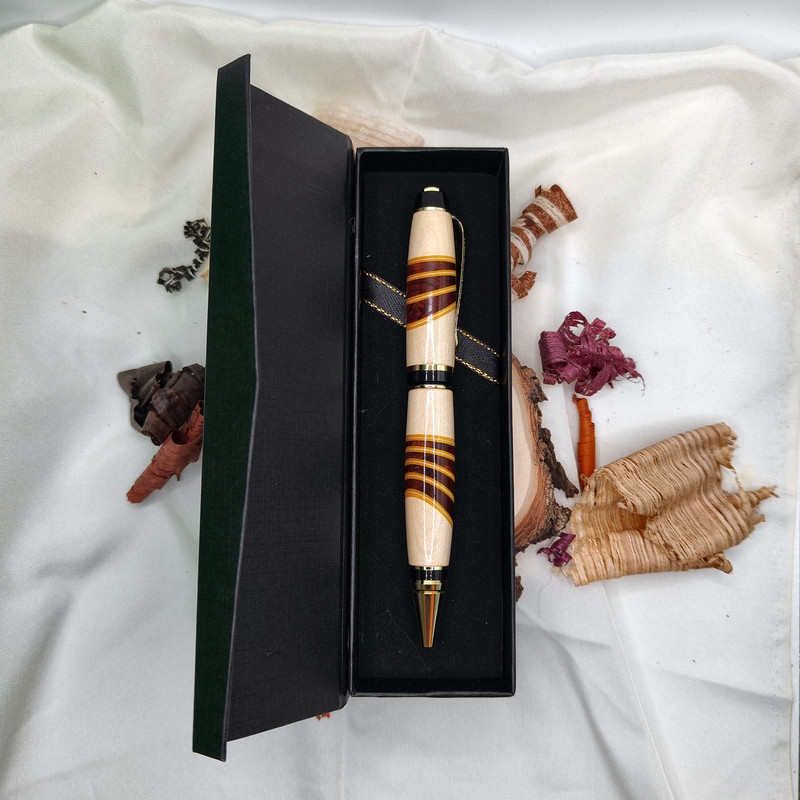 Stylo bille "Prestige" aux couleurs de Gryffondor  | Zaksuo's Workshop