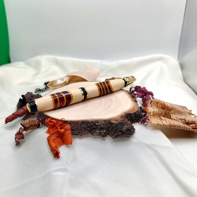 Stylo bille "Prestige" aux couleurs de Gryffondor  | Zaksuo's Workshop