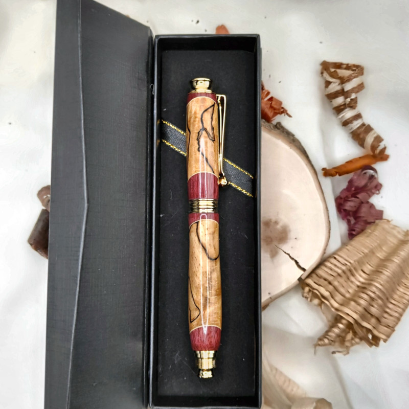 Roller Prestige en Hêtre échauffé, Amarante et Erable sycomore | Zaksuo's Workshop