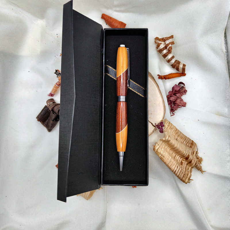 Stylo bille Audace – If et 2 autres essences | Zaksuo's Workshop