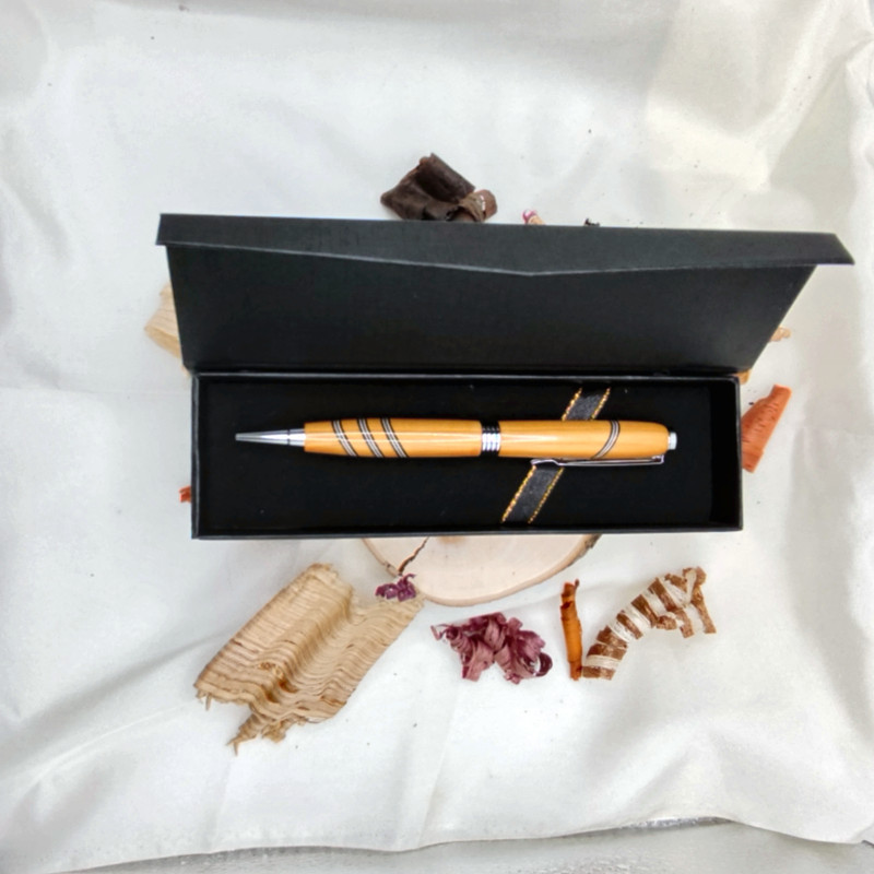 Stylo bille Audace – If et 3 autres essences | Zaksuo's Workshop