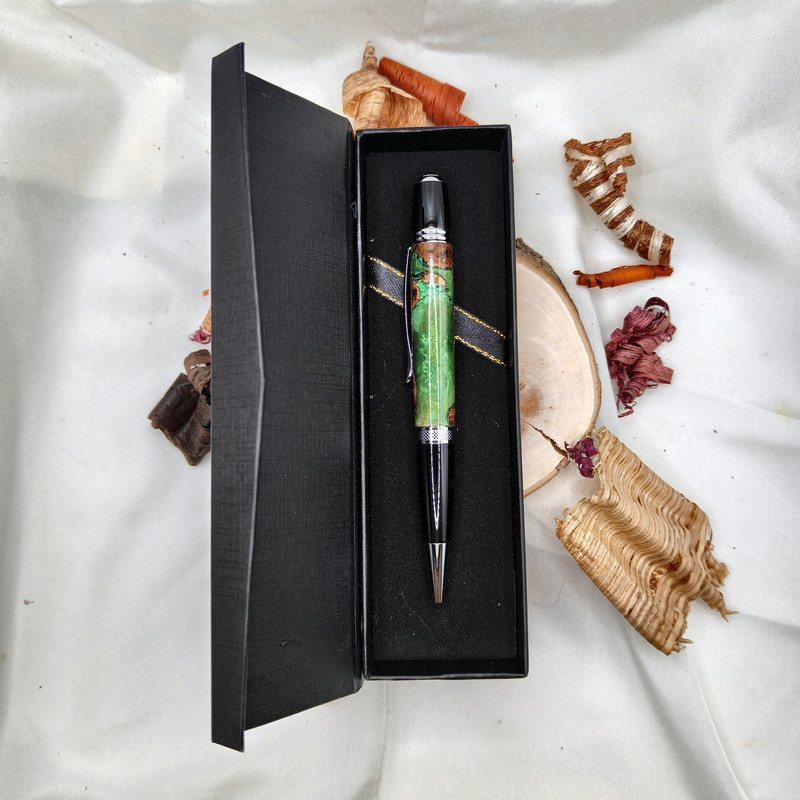 Stylo bille Audace – Loupe de peuplier et résine | Zaksuo's Workshop