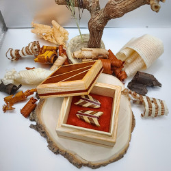 Petite boite en Frêne et Padouk